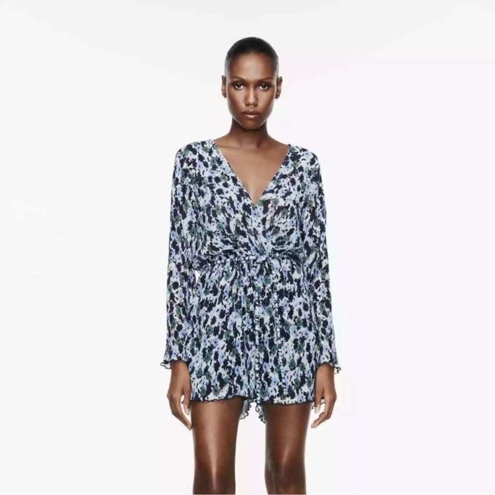 ZARA Printed Pleated Jumpsuit - Picture 3 of 6